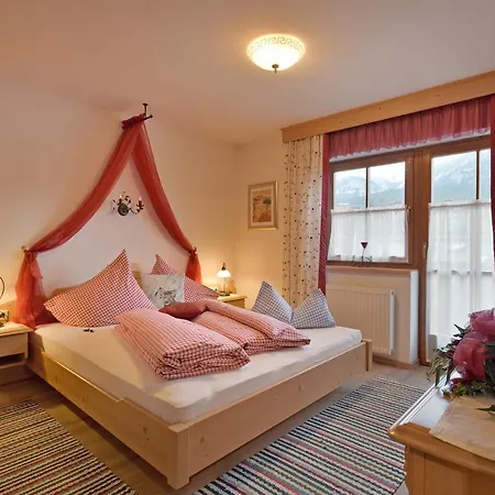 Daire Bichlers Ferienhaus Going am Wilden Kaiser